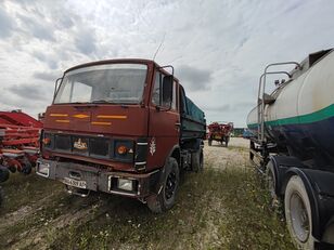 бортовой грузовик МАЗ 5551