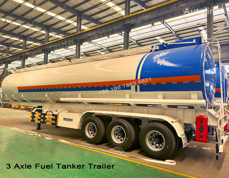 новая цистерна гсм 3 Axle 45000 liters Fuel Tanker Truck for Sale