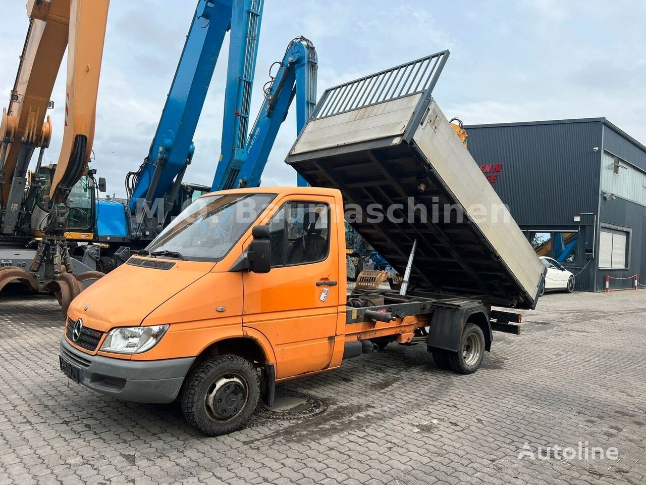 Купить самосвал < 3.5т Mercedes-Benz Sprinter 413 CDI Германия Saarlouis,  YN37316