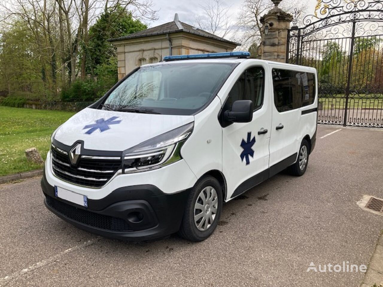 Купить машину скорой помощи Renault Trafic L1h1 145cv BVA Ambulance Франция  Nancy, ZZ37218