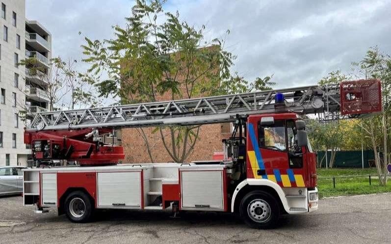 пожарная автолестница IVECO Magirus Eurofire Tűzoltó létra 30m