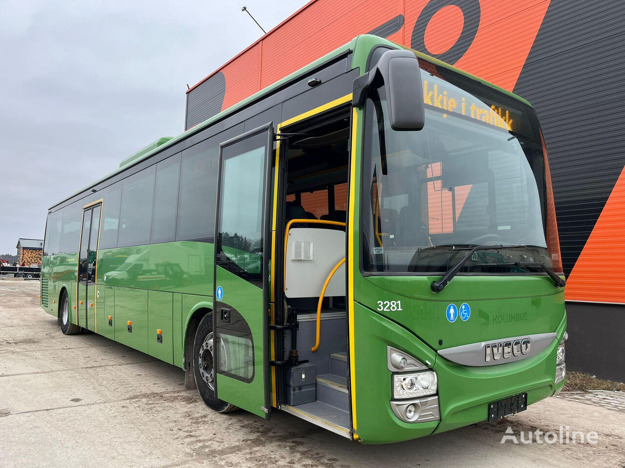 междугородний-пригородный автобус IVECO Crossway 4x2 56 SEATS / EURO 6 / AC / AUXILIARY HEATING / WHEELC